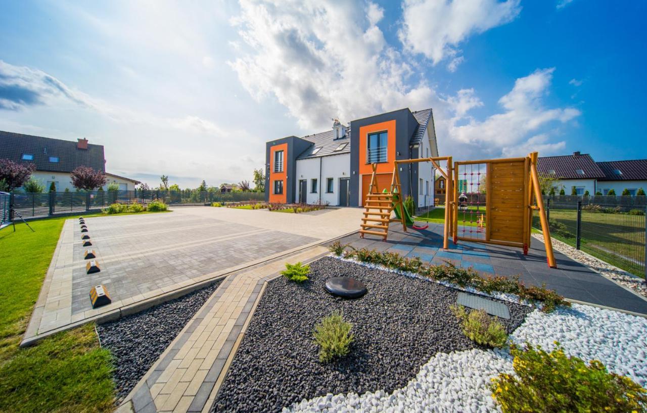 Dom Wakacyjny Katamaran Międzywodzie Exterior foto